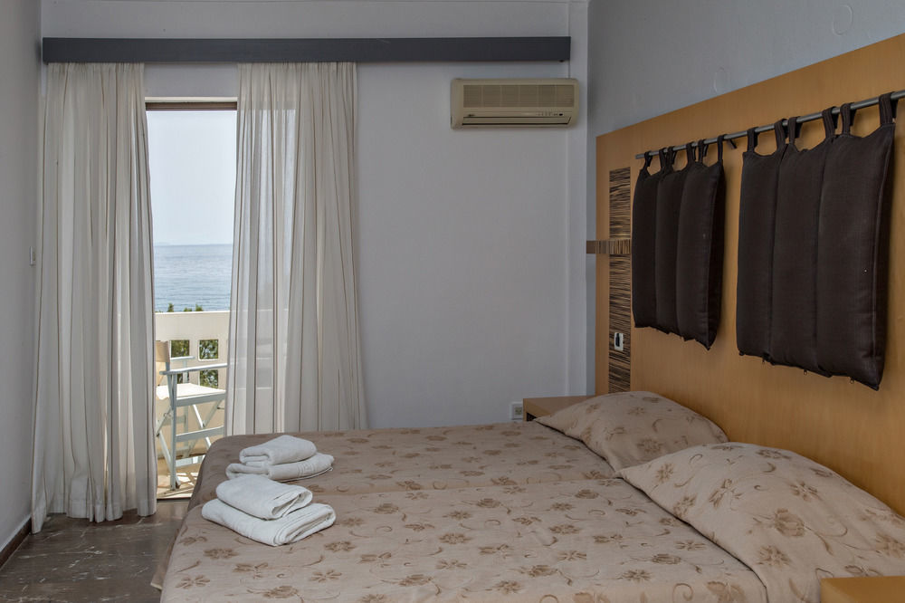 Aeolos Bay Hotel Тинос Экстерьер фото